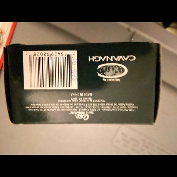 NIB Coca Cola polar bear Christmas tree ornament - Picture 4 of 4